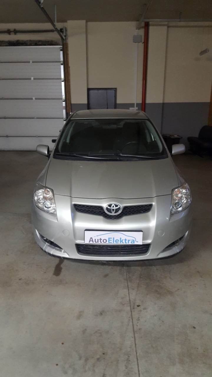 Toyota Auris 1.6  AirBag programavimas