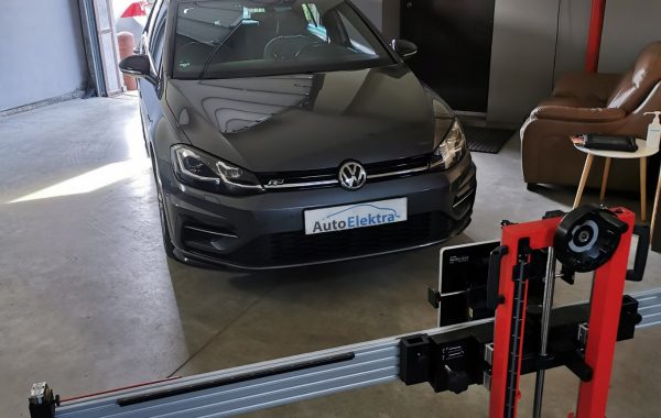 Volkswagen Golf 2.0TDI  ACC/Distroniko kalibracija