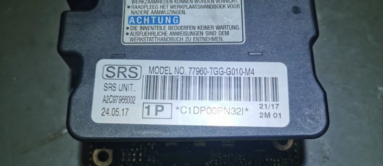 Honda Civic Airbag modulio crash data valymas
