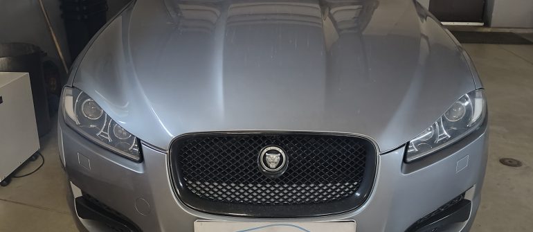 Jaguar XF 2.2D Variklio galios didinimas ir greičių dežės programavimas