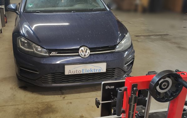 Volkswagen Golf distroniko kalibravimas