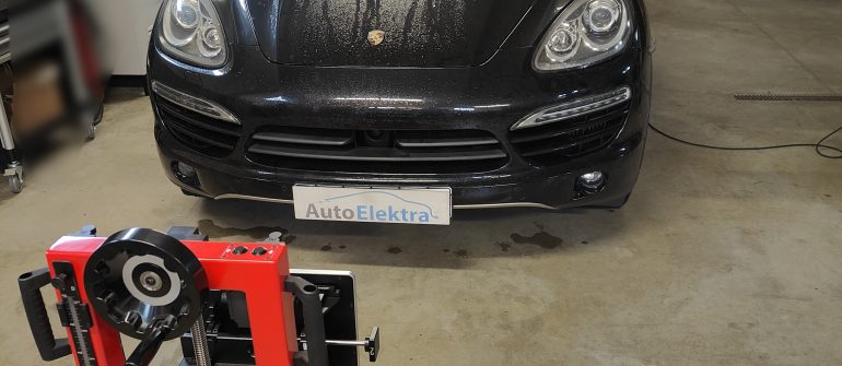 Porsche Cayenne ACC radaro kalibravimas