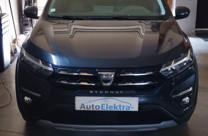 Dacia Sandero Airbag/SRS kompiuterio crash data valymas