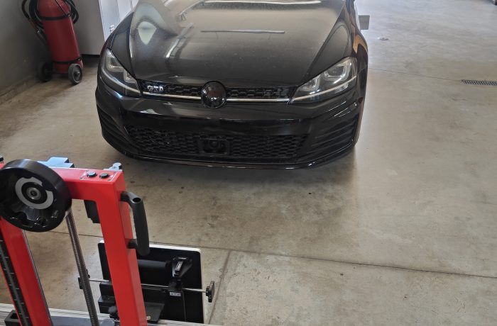 Volkswagen Golf 2.0TDI ACC/Distroniko kalibravimas