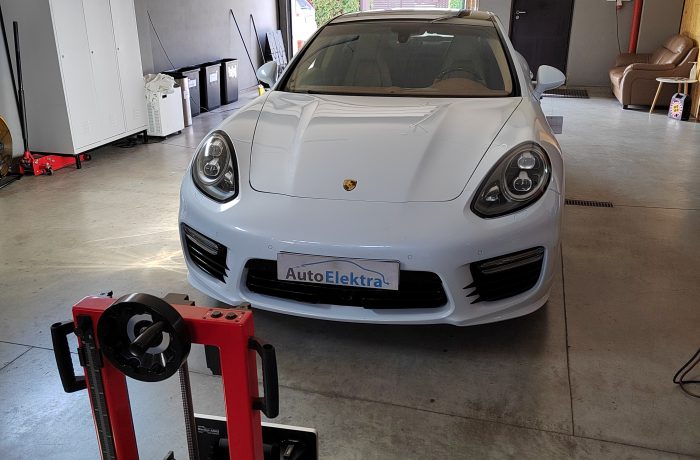 Porsche Panamera radaro kalibravimas