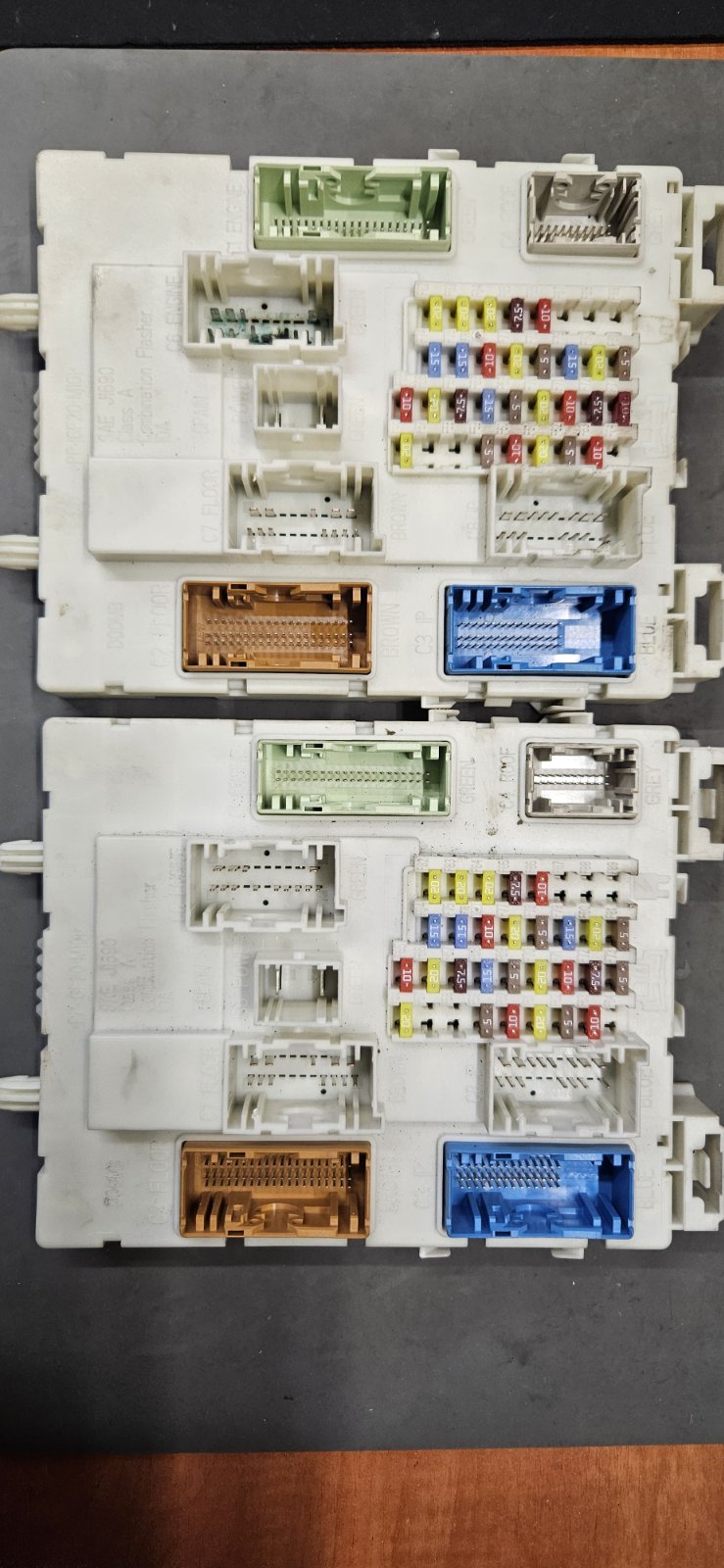 Ford BCM ( Body Control Module ) klonavimas