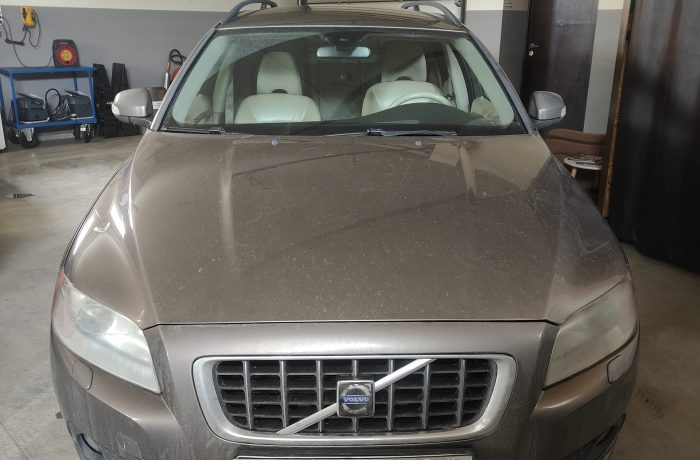 Volvo V70 Vairo užrakto spynos programavimas